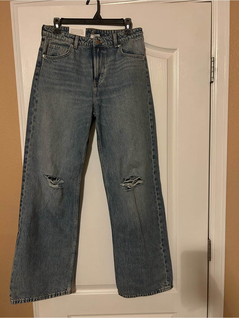 H&M Light Blue Flare Jeans with Knee Rips
